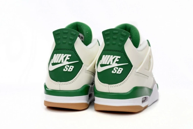 Kicked Out Shoe Store SB Jordan Retro 4 Green DR5415-103 Pine 0707